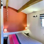 T2 Climatise Avec Terrasse & Parking A Pied 5min Presqu Ile De Giens 아파트