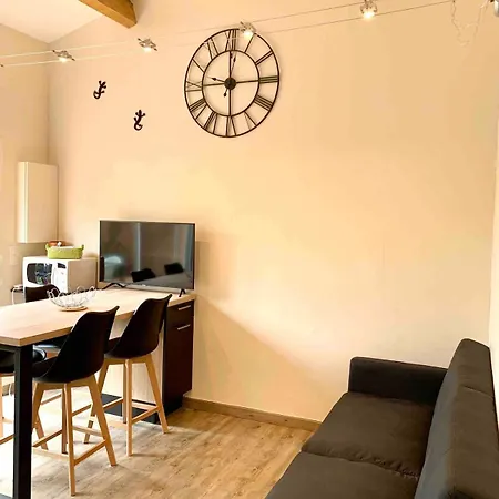 Presqu'ile De Giens, Joli T2 A 5 Minutes De La A Pieds Apartment *