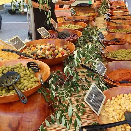 T2 Climatise Avec Terrasse & Parking A Pied 5min Presqu Ile De Giens * Hyères